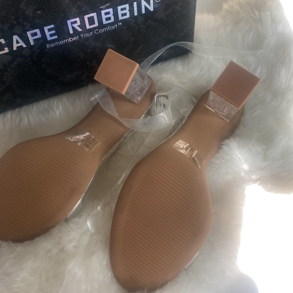 Cape Robbin silver bottom, clear heels in Maria 2-S style - Picture 2 of 3